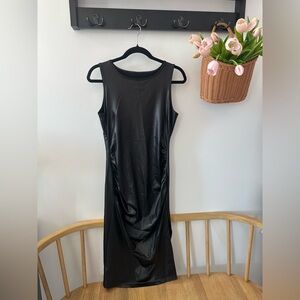 Elegant Black Sleeveless Dress
